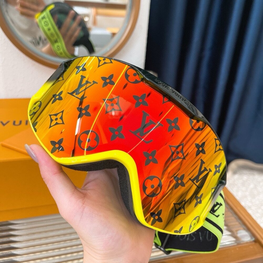 Louis Vuitton Ski Goggles with Monogram